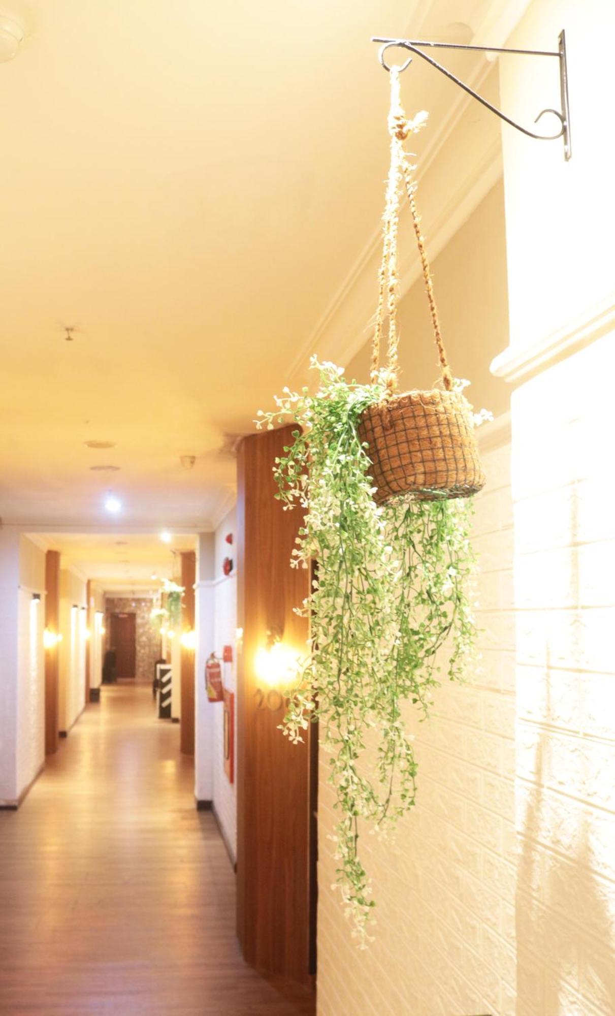 סמרינדה Royal Park Hotel מראה חיצוני תמונה