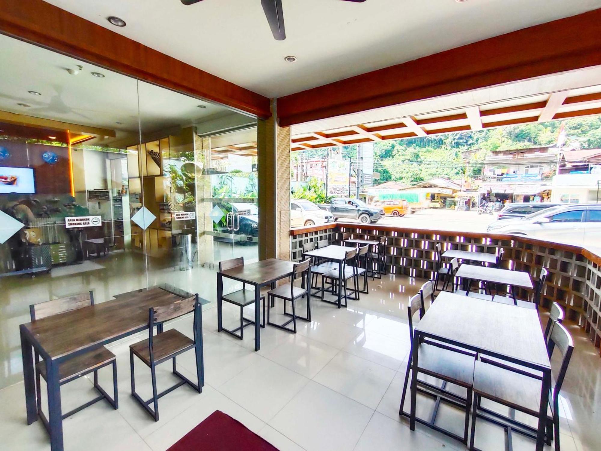 סמרינדה Royal Park Hotel מראה חיצוני תמונה