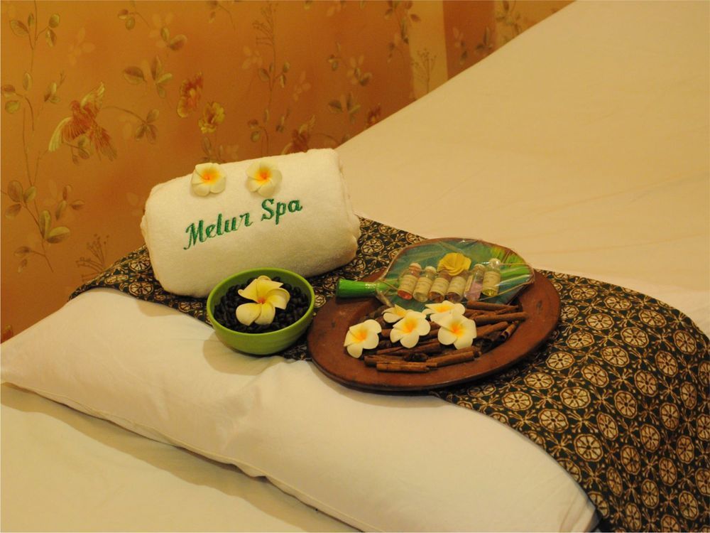 סמרינדה Royal Park Hotel מראה חיצוני תמונה